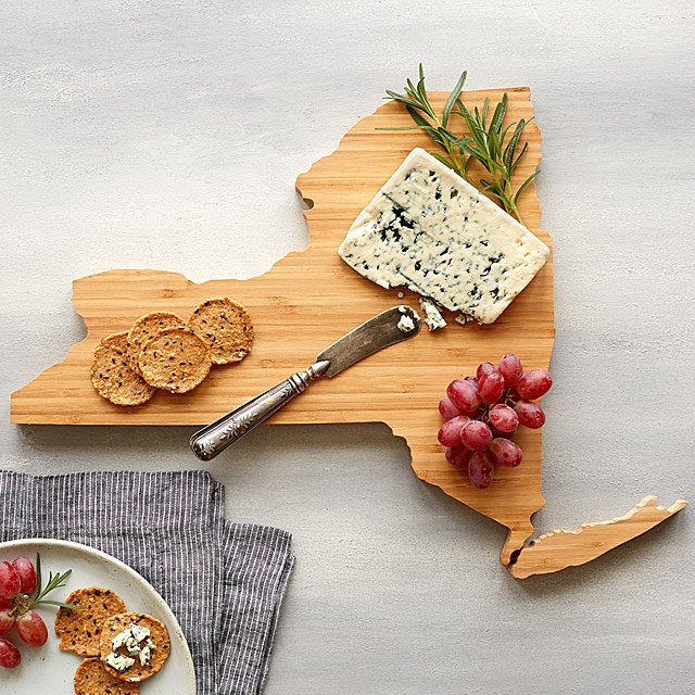 New York themed gift cheese board