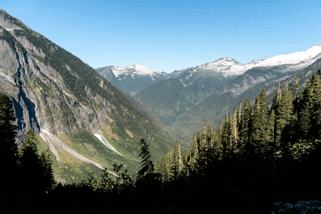 View from the Cascade Pass hike