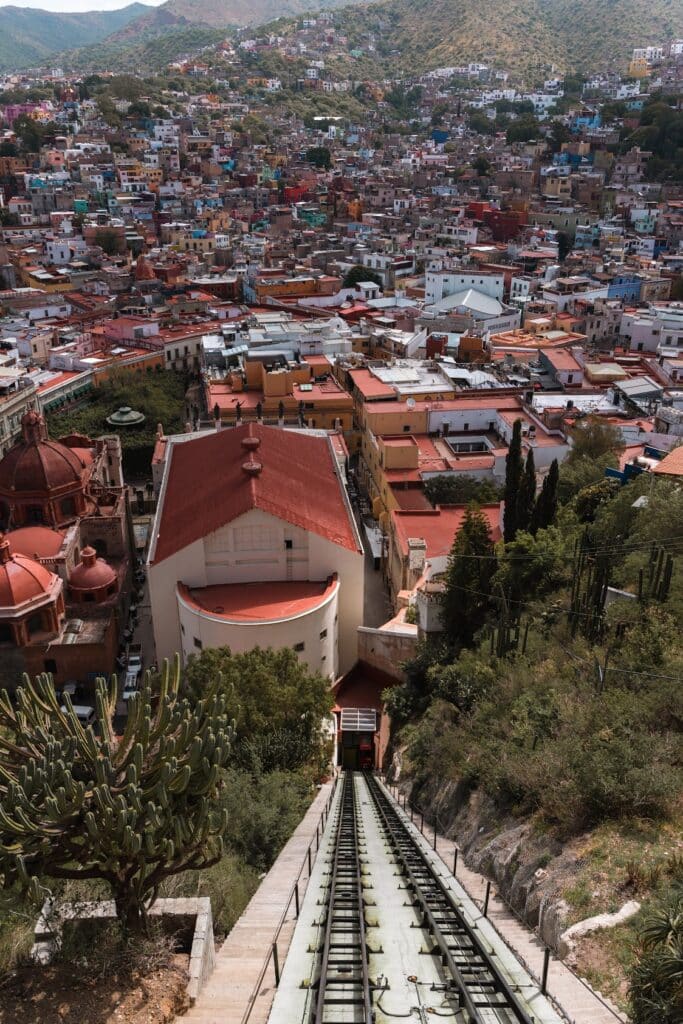 Guanajuato Funicular to the view point and monument